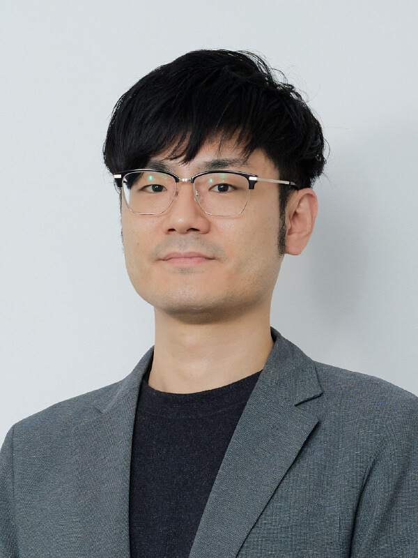 石黒 晋史（セールスマネージャー）